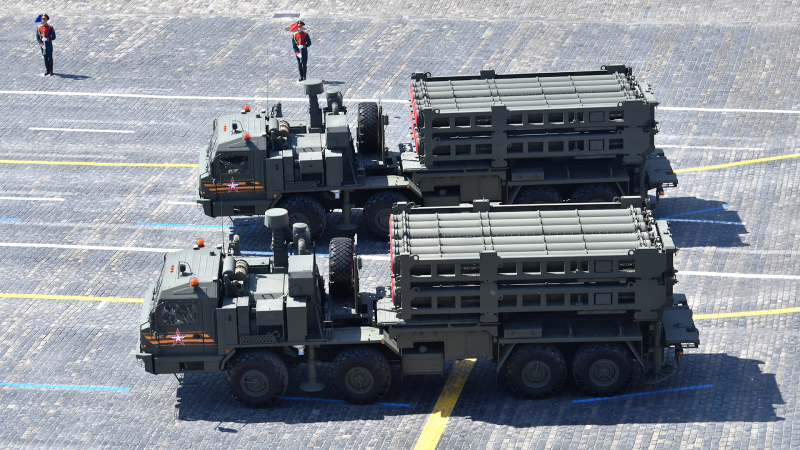 ВКС России перевооружат первый полк на С-350 «Витязь» в 2021 году