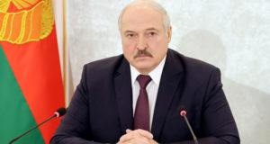 Лукашенко лишил званий более 80 экс-силовиков за дискредитирующие поступки