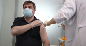 В «Векторе» назвали долю заболевших после вакцинации