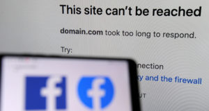 Власти США исключили влияние кибератак на сбой сервисов Facebook