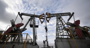 Норвегия поддержала решение ЕС по потолку цен на российскую нефть