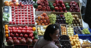 РФ сняла запрет на поставки овощей и фруктов с 20 предприятий Молдавии