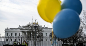 Washington Post узнала о желании Зеленского посетить США летом 2022 года