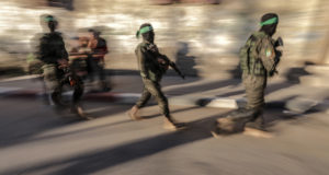 Боевое крыло ХАМАС заявило об освобождении двух заложников из сектора Газа