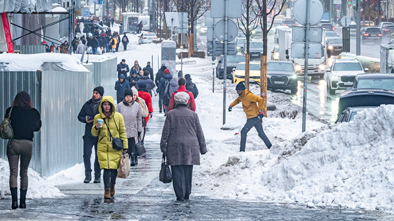 Синоптики спрогнозировали снег и гололедицу в Москве 29 ноября
