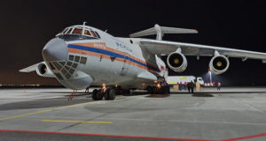 Спецборт МЧС России с 73 эвакуированными россиянами вылетел из Каира в Москву