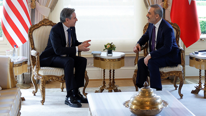 Блинкен обсудил с Эрдоганом и главой МИД Турции ситуацию в секторе Газа