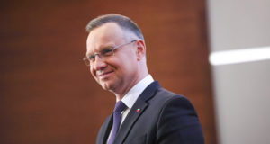 Дуда решил вновь помиловать экс-главу МВД Польши и его заместителя