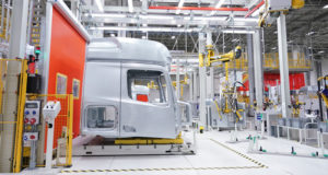 Немецкий концерн Daimler Truck продал долю в «КамАЗе»