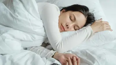 Бессонница – не шутки: к чему приводит постоянный недосып