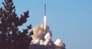 КНДР вновь запустила баллистическую ракету в сторону Японского моря