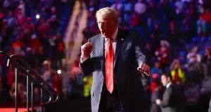 Трамп поздравил владельцев биткоина