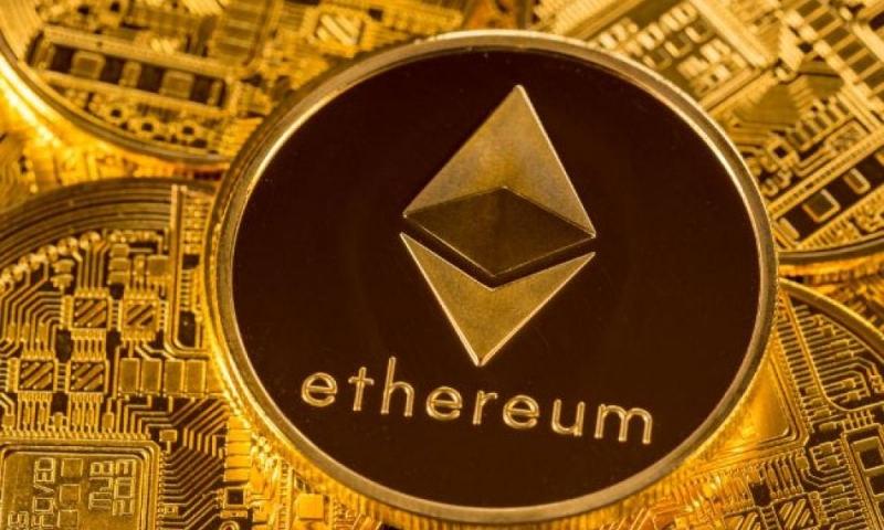 Основатель Aave продал ETH на сумму 8,3 млн долларов, когда цена упала ниже 2000 долларов