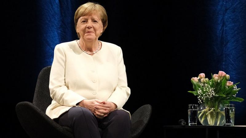 Меркель рассказала о попытках предотвратить конфликт на Украине