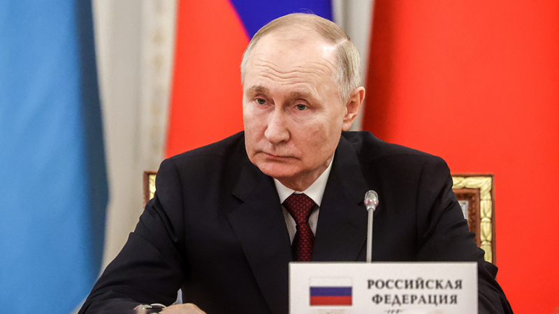 Путин сообщил о планах расширить расчеты в нацвалютах между странами СНГ