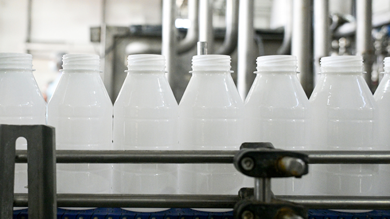 В России доля незаконного оборота молочной продукции снизилась в два раза